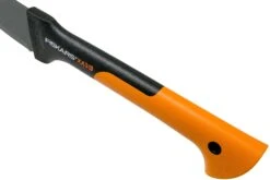 Fiskars WoodXpert Machette/hacheXA3 -Chic Couteaux Magasin F1003609 05 fiskars