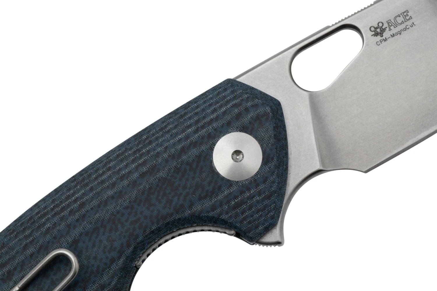 GiantMouse ACE Tribeca, Stonewashed Magnacut, Denim Canvas Micarta Couteau De Poche 7 GiantMouse ACE Tribeca, Stonewashed Magnacut, Denim Canvas Micarta Couteau De Poche – Image 5