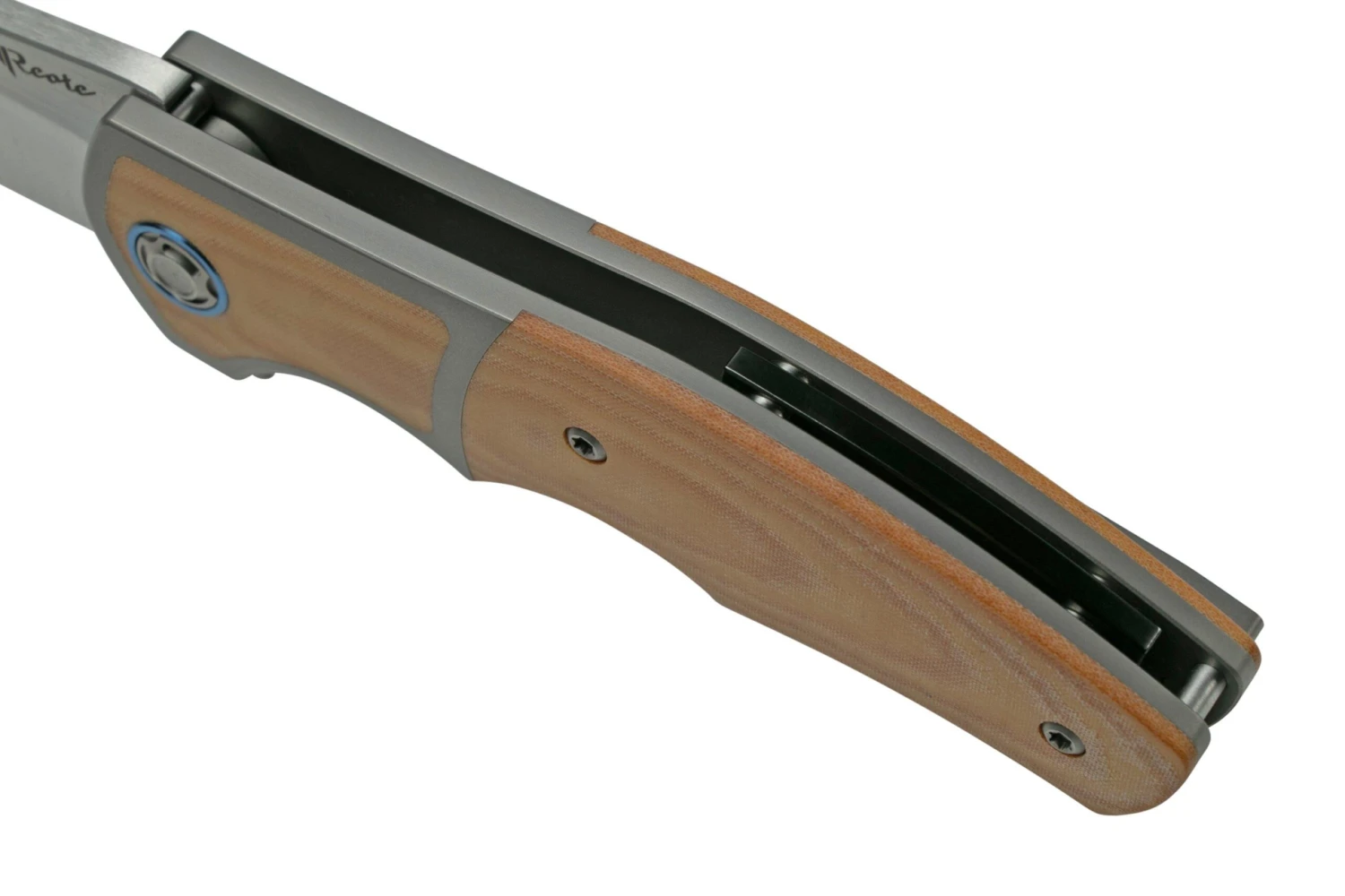 Reate Mini Crossroads M390, White Micarta MCR-WHM Couteau De Poche, Kirby Lambert Design 8 Reate Mini Crossroads M390, White Micarta MCR-WHM Couteau De Poche, Kirby Lambert Design – Image 6