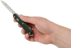 Victorinox Pioneer Alox Green 0.8201.24R4.KTE1 Knivesandtools Edition, Couteau Suisse -Chic Couteaux Magasin VT0 8201 24R4 KTE1 06 victorinox