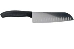 Victorinox SwissClassic 6.8523.17G Santoku Avec Alvéoles 17 Cm, Noir 8 Victorinox SwissClassic 6.8523.17G Santoku Avec Alvéoles 17 Cm, Noir -Chic Couteaux Magasin VT6 8523 17G 02 victorinox