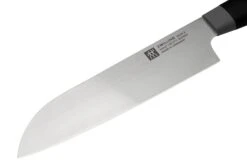 Zwilling Now S 1009654 Santoku, 18 Cm 9 Zwilling Now S 1009654 Santoku, 18 Cm -Chic Couteaux Magasin ZW1009654 03 zwilling
